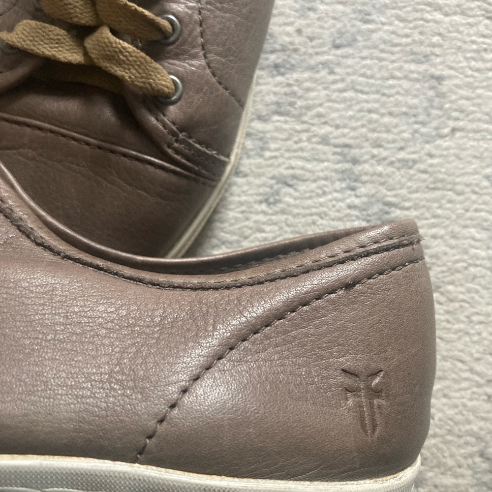 FRYE Men’s Brown/Grey Leather Sneakers.
